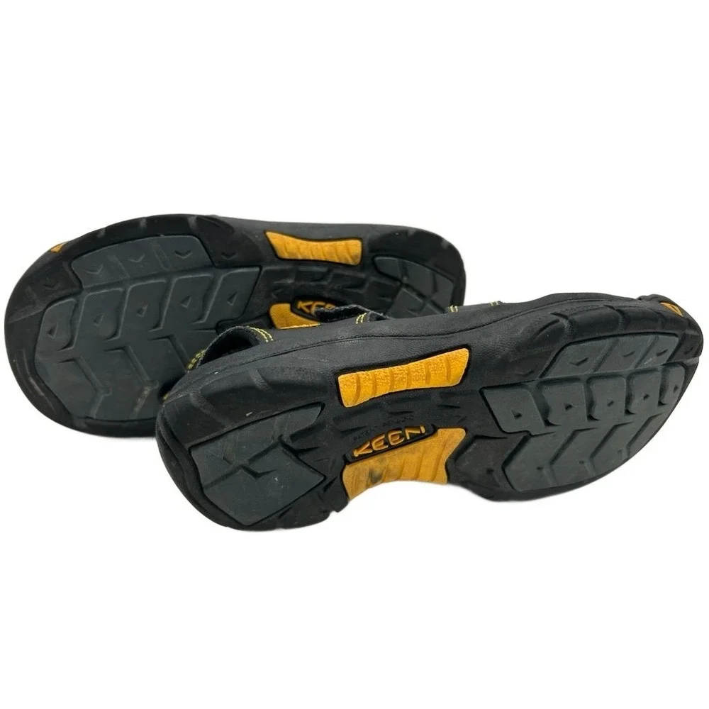 KEEN Youth Kids Size 13 US Newport H2 Water Sandals Black Yellow